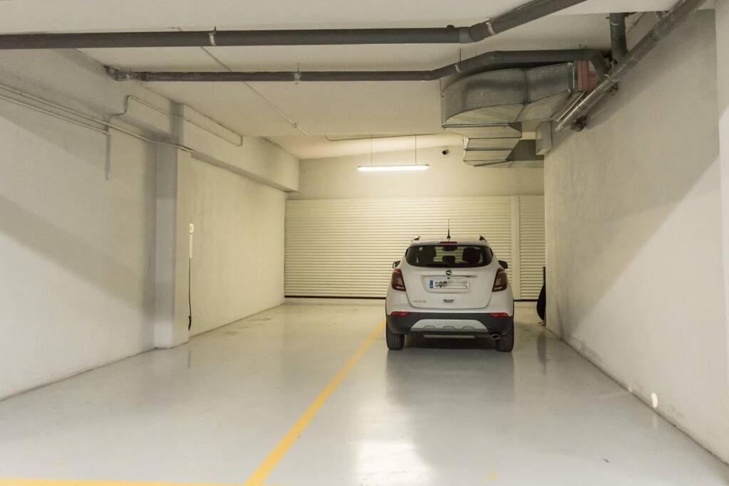 Ferienwohnung Flat With 160 M Of Garden, Sea Views Bilbao-Getxo Exterior foto