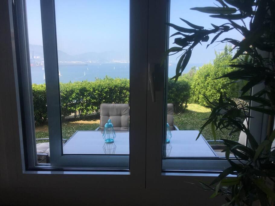 Ferienwohnung Flat With 160 M Of Garden, Sea Views Bilbao-Getxo Exterior foto